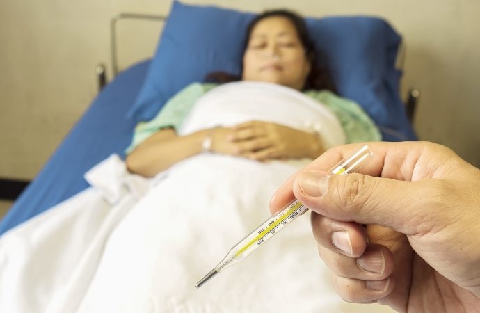 中暑與腦部損傷有關？你可能不知道的熱中毒後遺症
