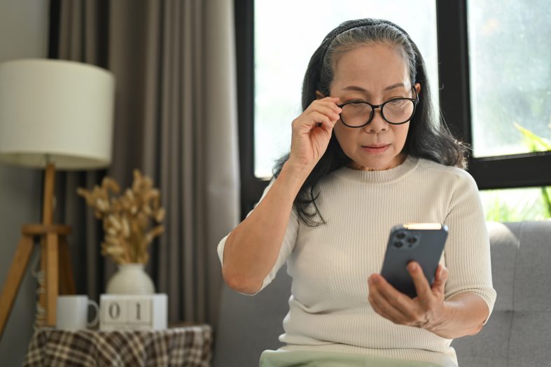 漸進鏡頭暈如何解決？STEPPER OPTI AI 驗配指南