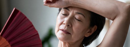 更年期症狀全解：潮熱、盜汗、情緒與睡眠變化